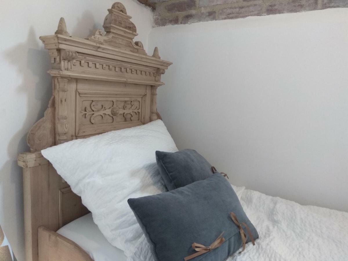 Living-In-History: Heidi Braun Cottage Dudeldorf ภายนอก รูปภาพ